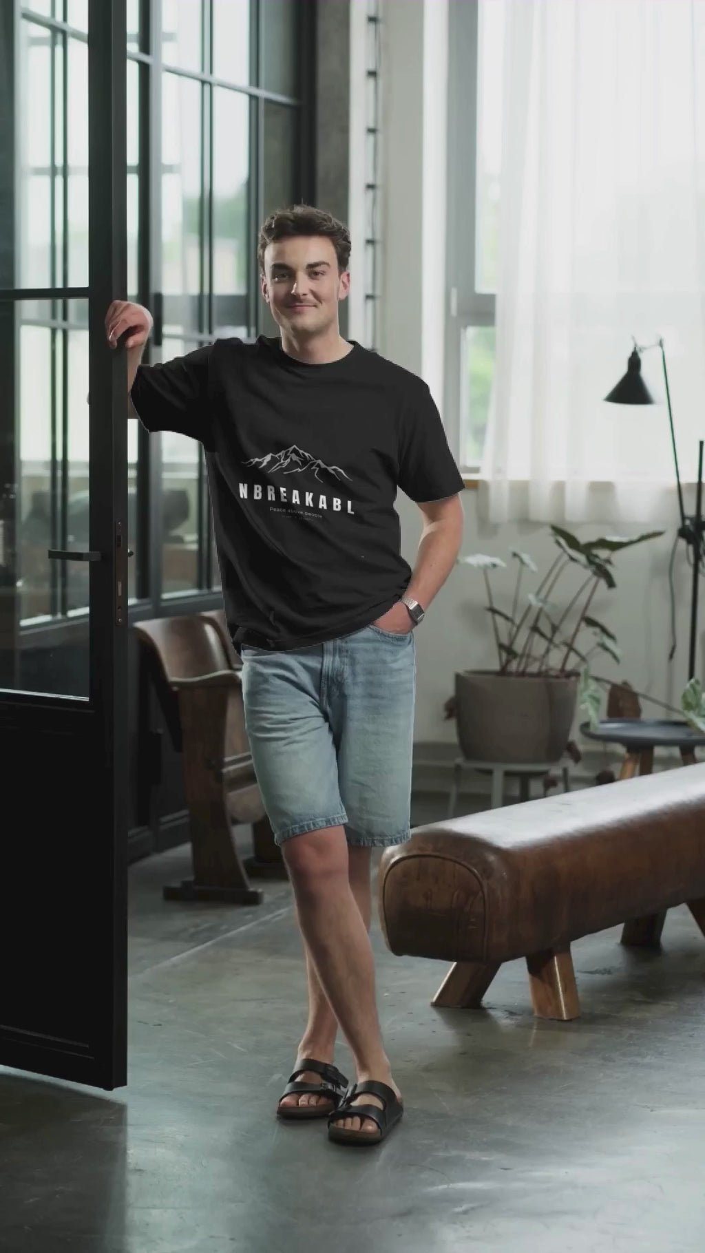 Unbreakable – Unisex Oversized T-Shirt